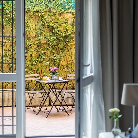Portobello Apartment